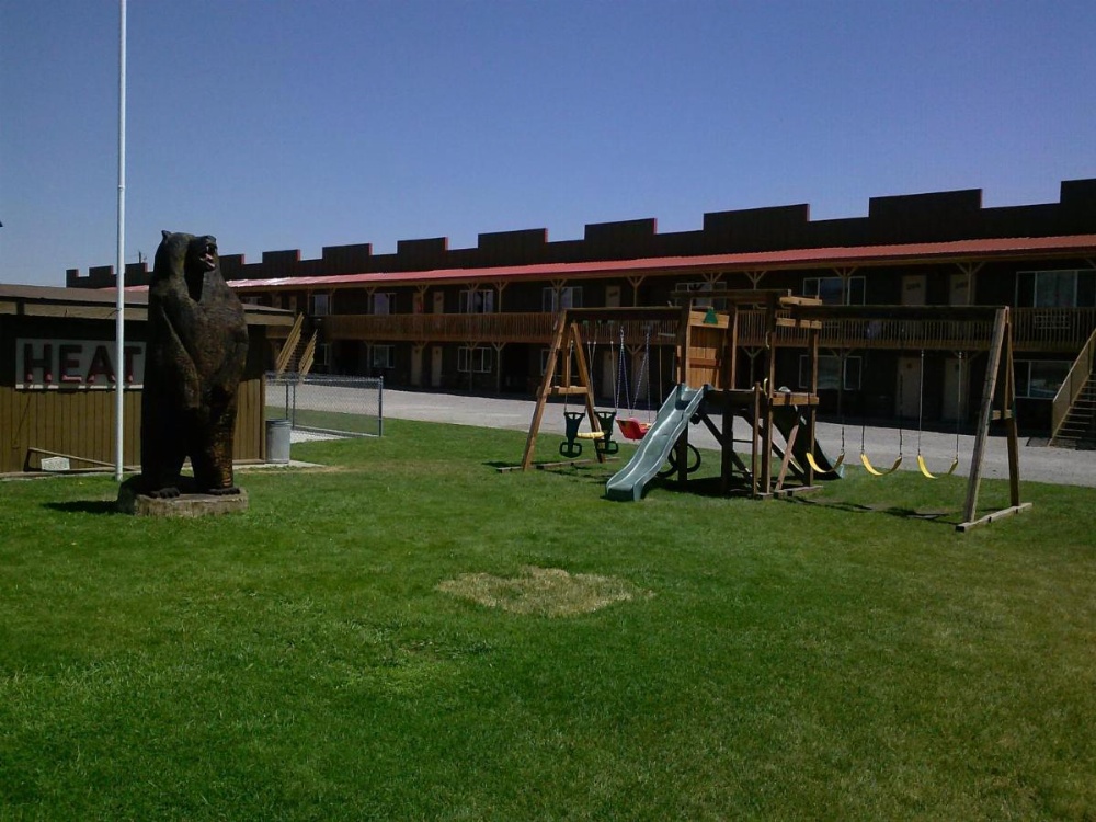Big Bear Motel Image 25