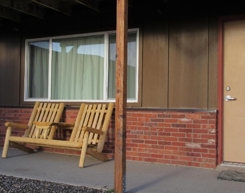 Big Bear Motel image 30