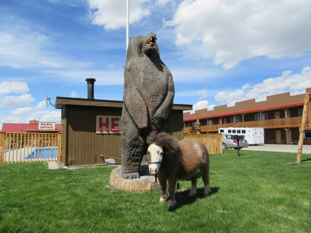 Big Bear Motel Image 47